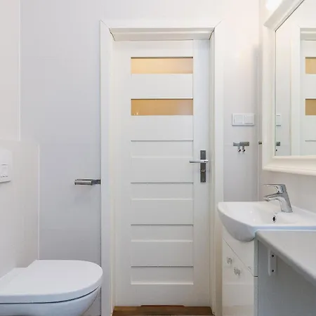 Lagom - 1Br Ap With Balcony - Kazimierz Kraków