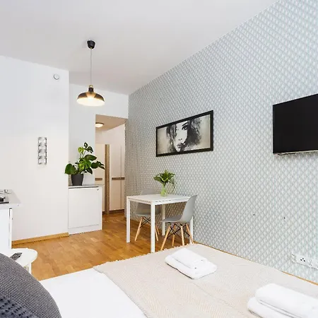 Apartment With Balcony - Rzeszowska 4 Street