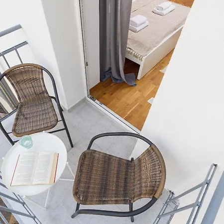 Lagom - 1Br Ap With Balcony - Kazimierz * Kraków
